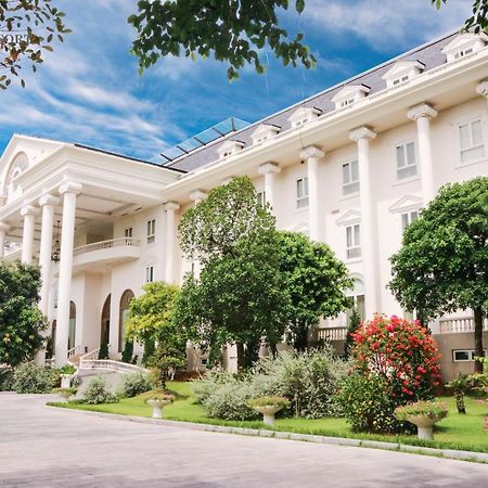 Flc Luxury Resort Vinh Phuc Hoang Xa Экстерьер фото